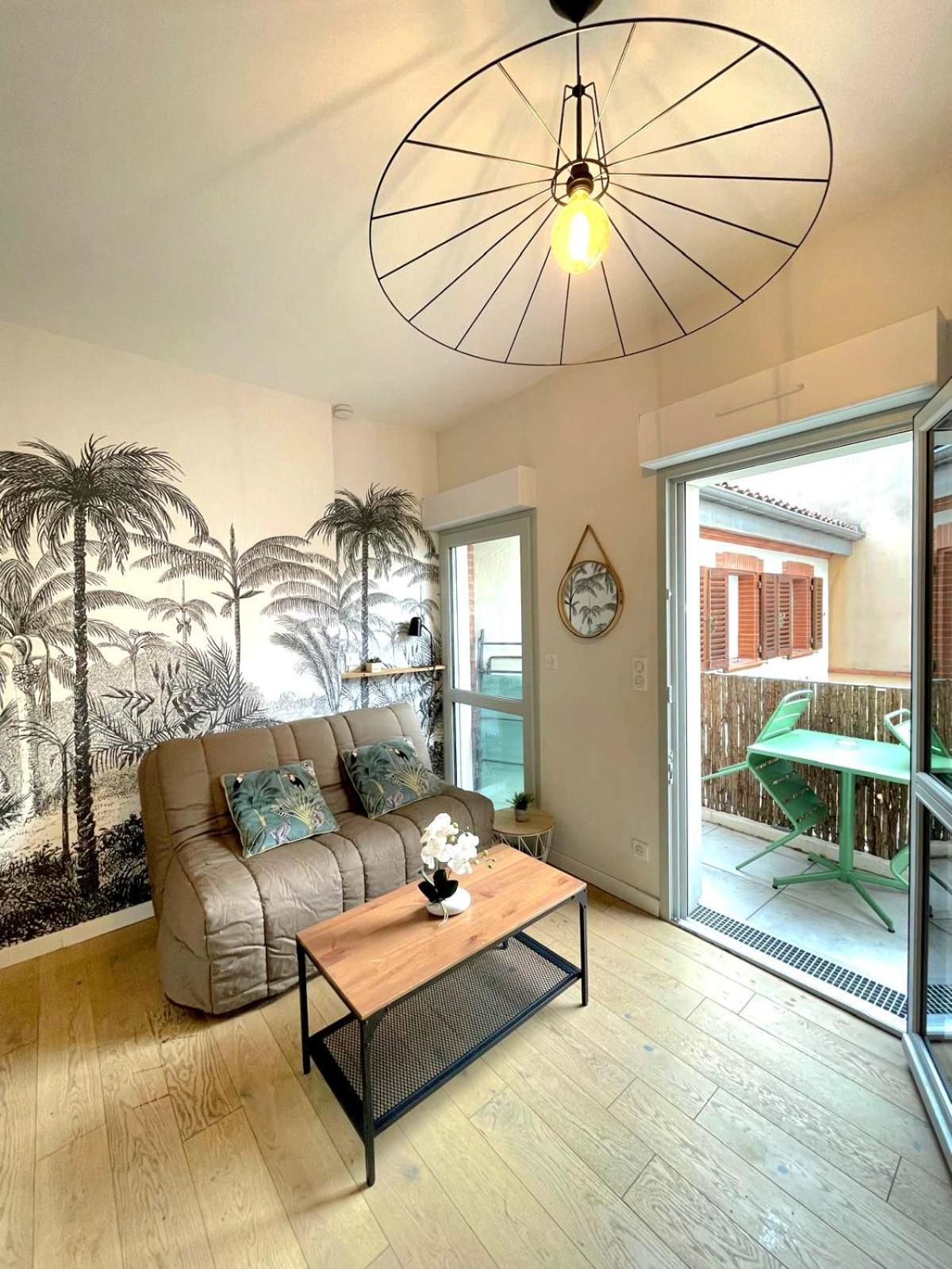 Studio Chic & Balcon - Hypercentre - Gare - Metro Toulouse Luaran gambar